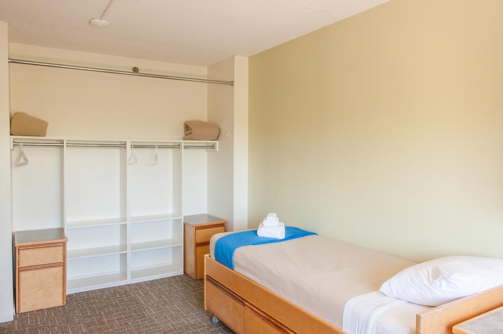 Saint Mary'S University Conference Services & Summer Accommodations Халифакс Екстериор снимка